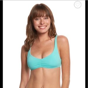 STRAPPY LOVE ATHLETIC CROP TOP S